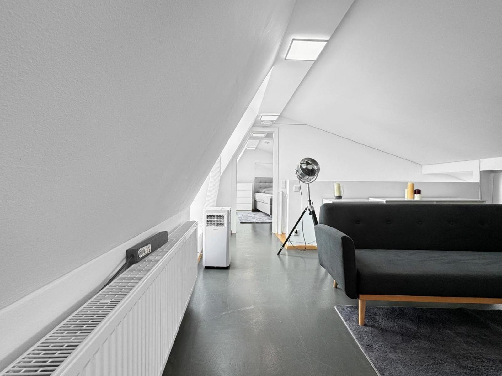 6 Zimmer Maisonette-Penthouse Pool Dachterrasse Luxus Munich Exterior photo